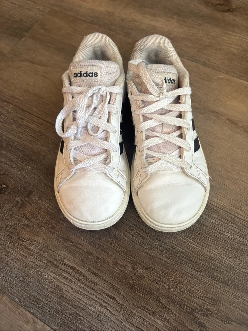 adidas Kids White and Black Low-Top Sneakers